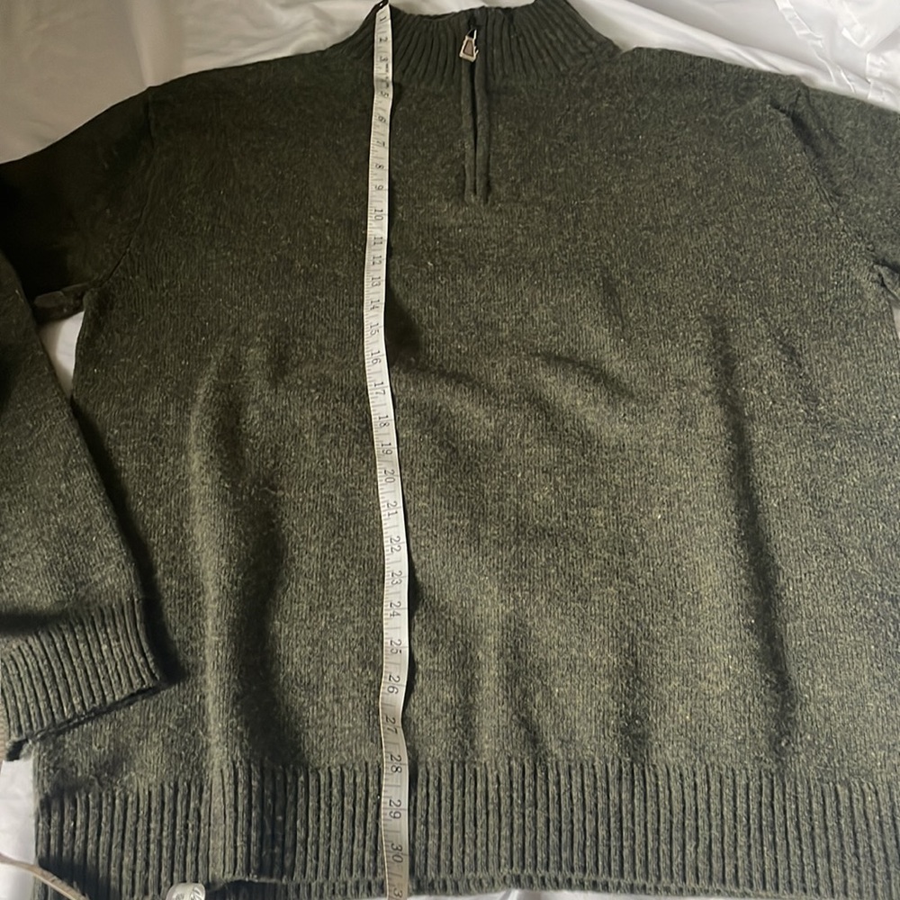 Lee Valley Ireland. lambswool mossy green quarter zip sweater. XL. - Picture 10 of 10